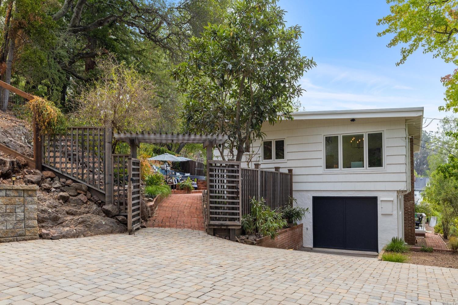 a view of outdoor space and garden