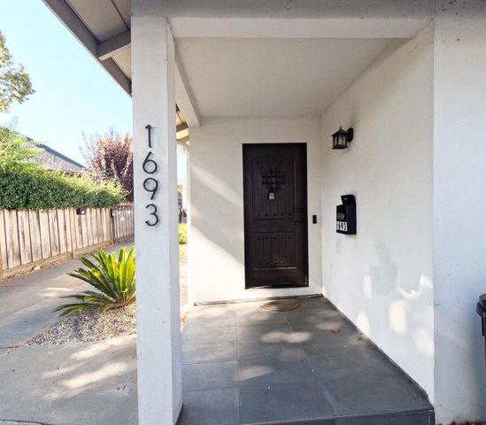 $3,600 | 1693 Lincoln Avenue | Willow Glen