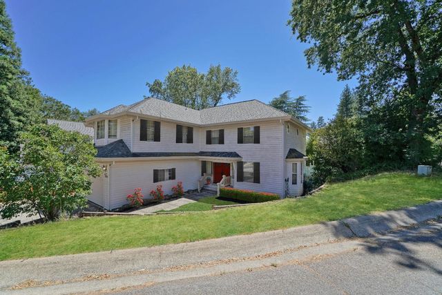 $475,000 | 1306 Village Lane | Placerville