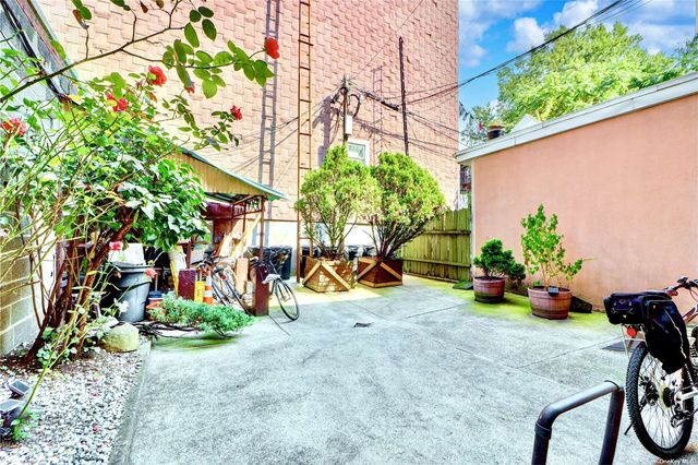 $3,800,000 | 124 Franklin Street | Greenpoint