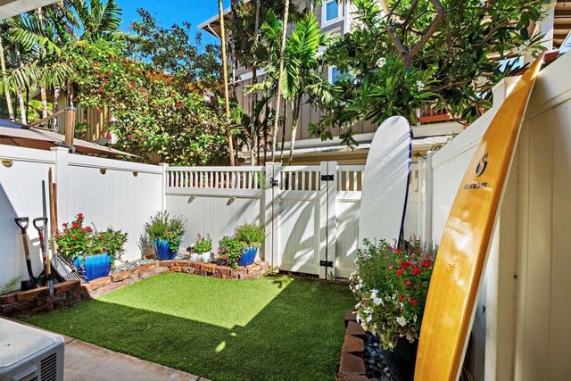 $1,300,000 | 31 East Kuu Aku Lane, Unit 216 | Lahaina