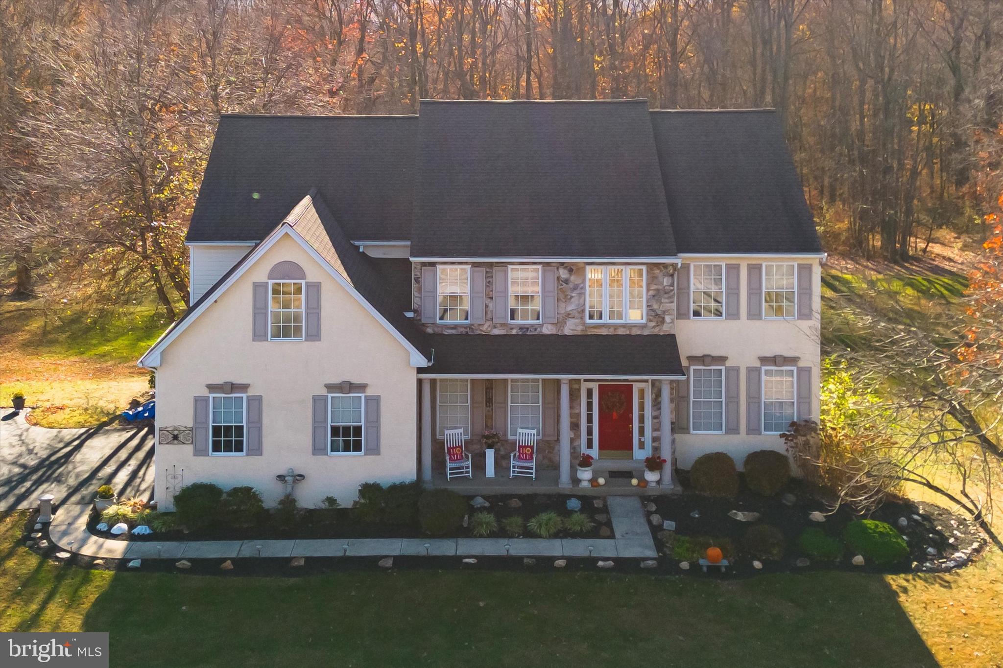 front view of house with a yard