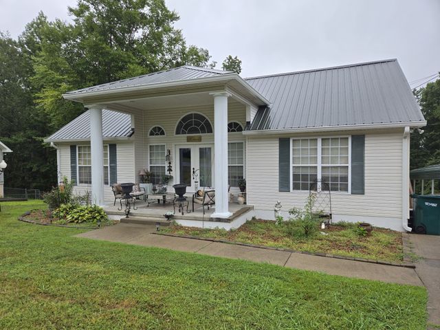 $248,000 | 150 Station Drive | Waverly