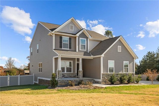 $489,900 | 907 Walkertown Guthrie Road | Walkertown