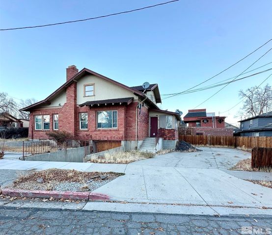 $725,000 | 1024 Plumas Street | Plumas