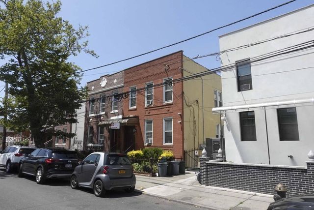 $1,990,000 | 1708 West 12th Street | Gravesend