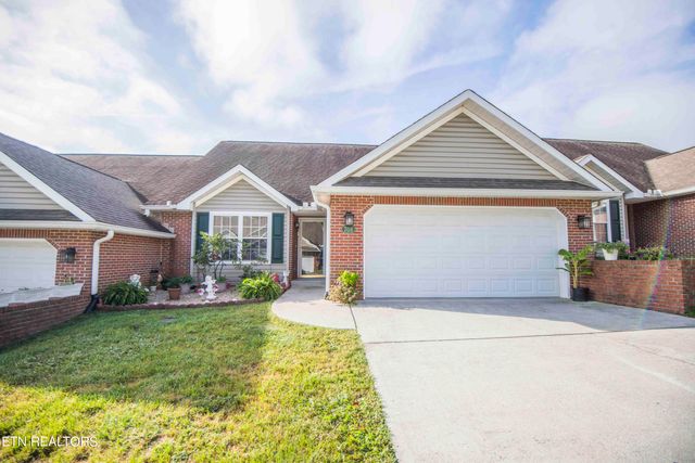 $425,000 | 708 Chambers Way