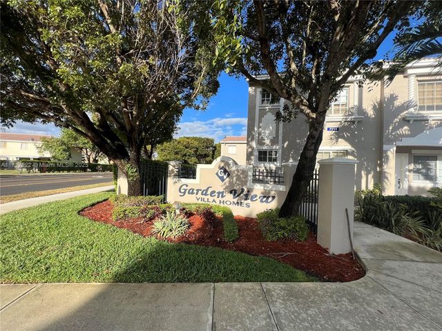 $2,700 | 7211 Northwest 174th Terrace, Unit 104 | Country Club of Miami