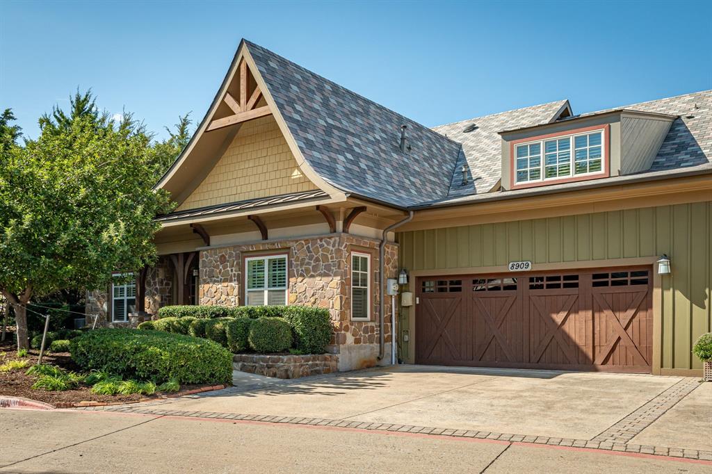 a view of a house with a outdoor space