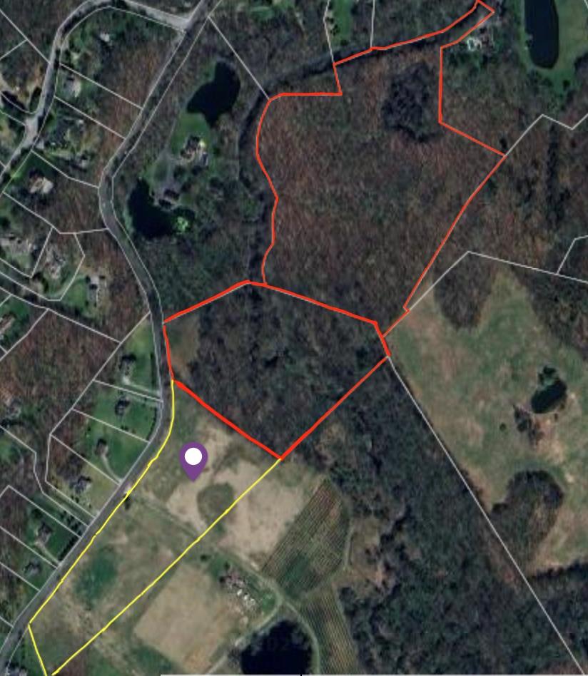 Acreage is outlined in red.