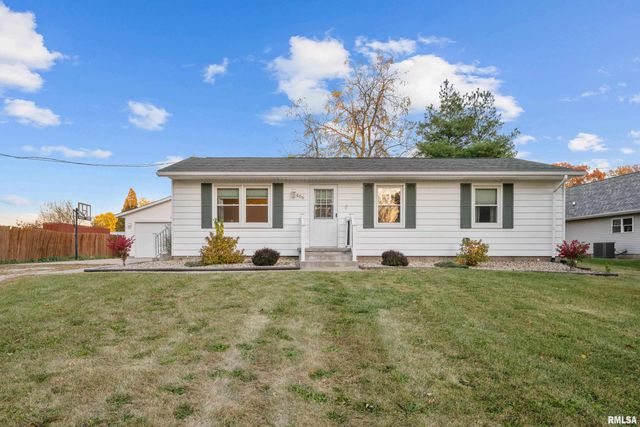 $174,900 | 406 Elk Street | Cambridge