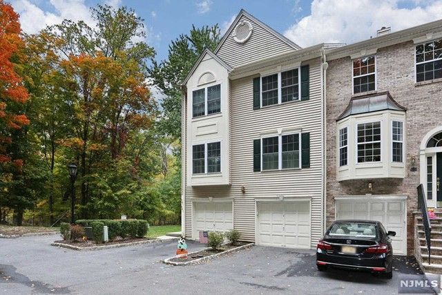 $550,000 | 840 Roanoke Court | Ramsey