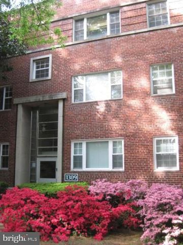 $1,650 | 1309 North Ode Street, Unit 502 | Radnor-Fort Myer Heights