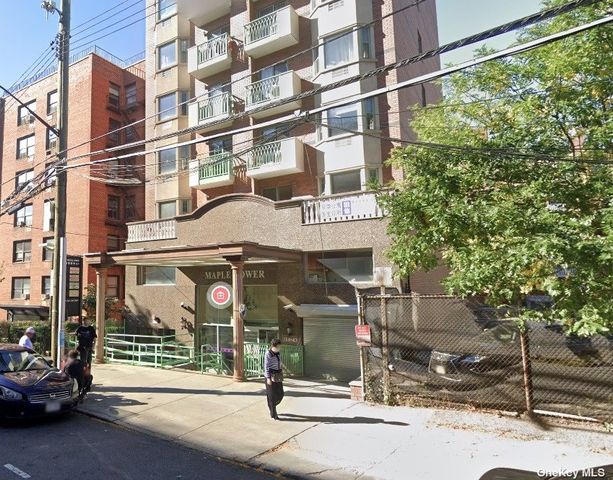 $2,500 | 134-38 Maple Avenue, Unit 3K | Flushing