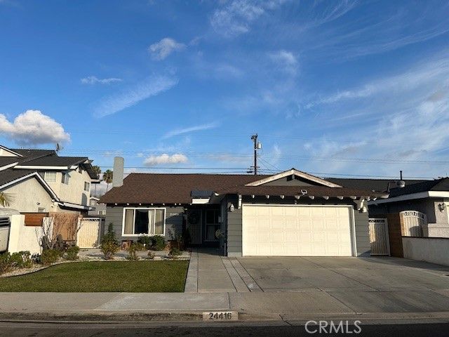 $875,000 | 24416 Panama Avenue | South Carson