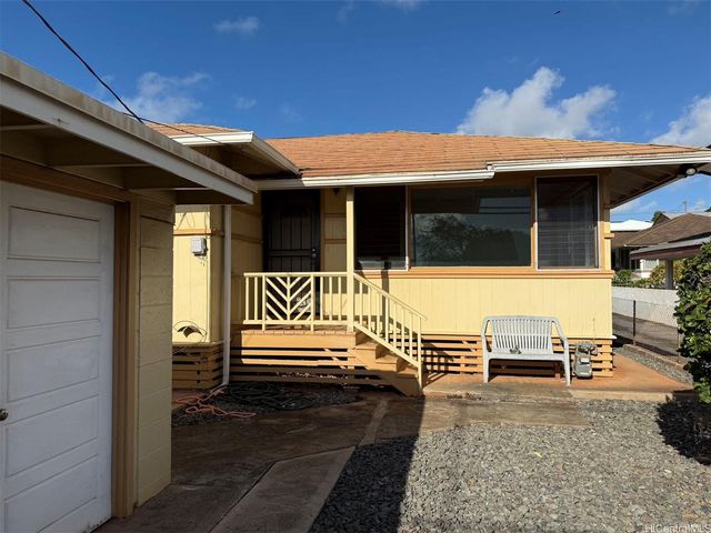 $3,700 | 726 22nd Avenue | Kaimuki