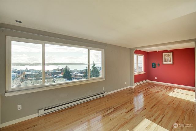 $550,000 | 919 2nd Avenue West, Unit 601 | Lower Queen Anne