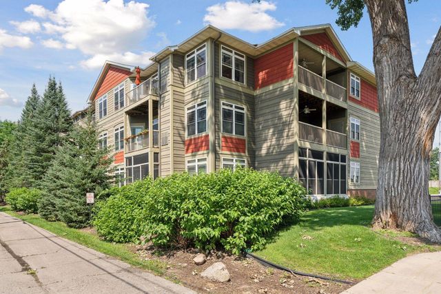 $225,000 | 2530 East 34th Street, Unit 304 | Corcoran - Powderhorn