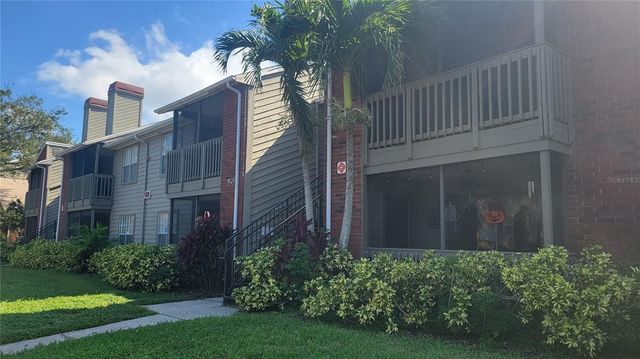 $159,900 | 9100 Doctor Martin Luther King Junior Street North, Unit 706 | The Enclave at St. Petersburg