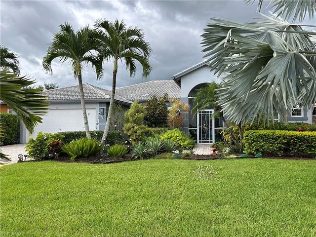 $525,000 | 968 Chesapeake Bay Court | Waterways of Naples