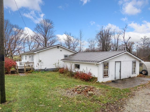 $159,900 | 8725 East U S 20 Highway | Springfield Township - LaGrange County