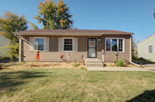 $275,000 | 1107 Lilac Lane | Joliet