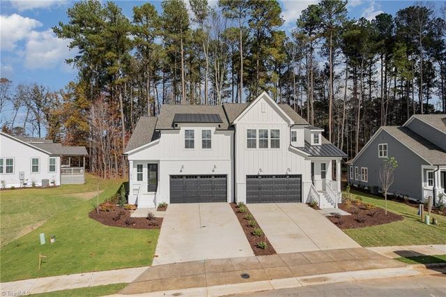 $484,990 | 4012 Nairn Drive | Grandover