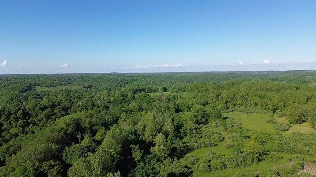 $249,900 | 201 Creek Lane Road | Jefferson Township - Washington County