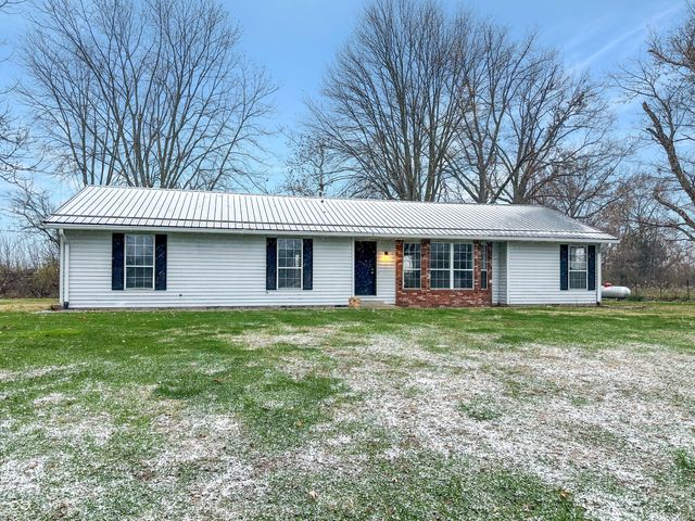 $259,900 | 8925 South Singhurst Street | Riley Township - Vigo County