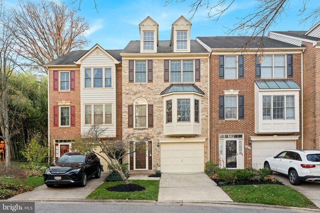 $749,000 | 5417 Whitley Park Terrace, Unit 44 | Whitley Park