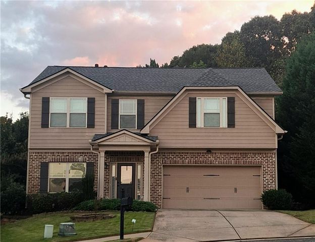 $2,495 | 2392 Newbury Oaks Court