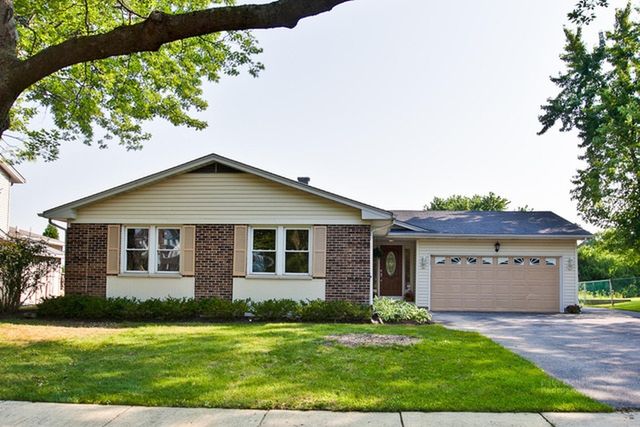 $3,150 | 3920 Whispering Trails Drive | Hoffman Estates