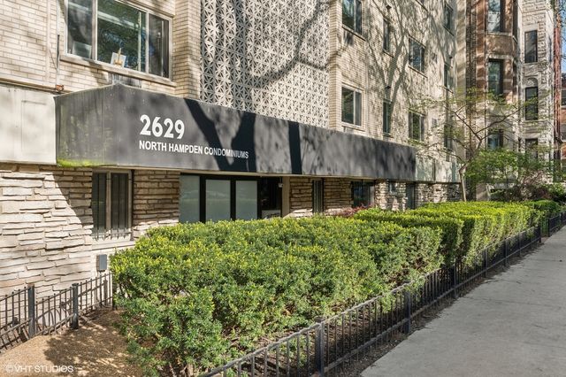 $325,000 | 2629 North Hampden Court, Unit 102 | Lincoln Park