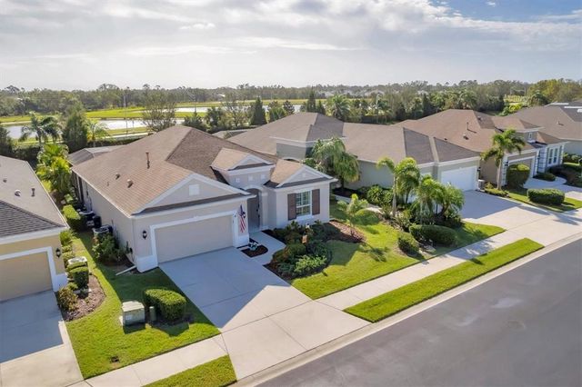 $645,000 | 12706 Lake Silver Avenue | Lakewood Ranch