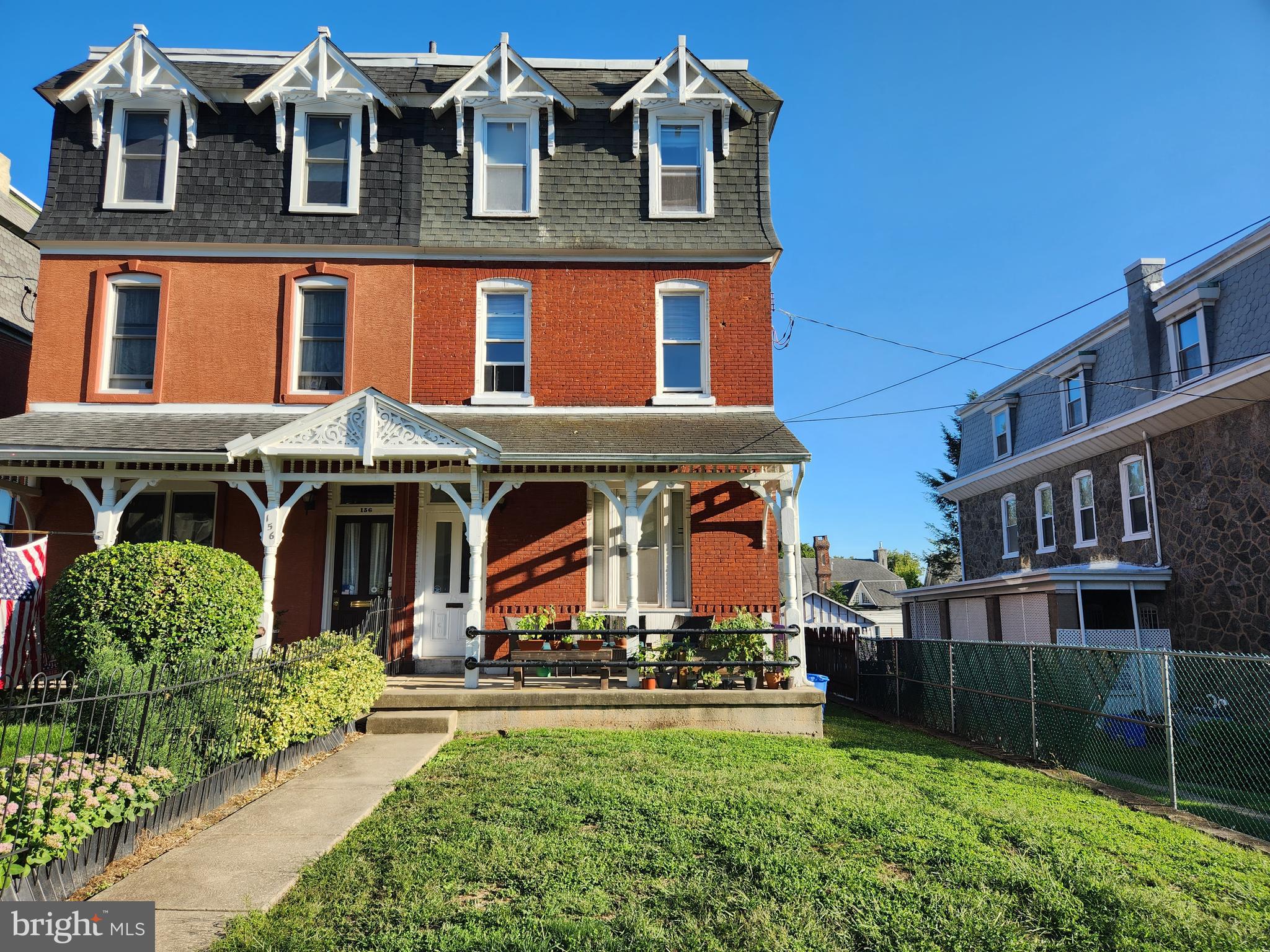 front view of house with a yard