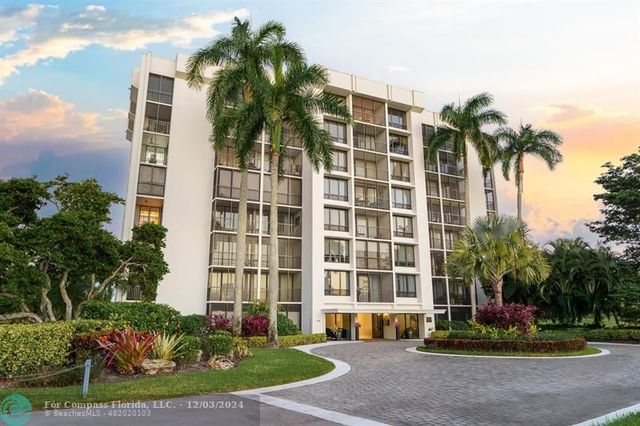 $460,000 | 6797 Willow Wood Drive, Unit 6062 | Boca West