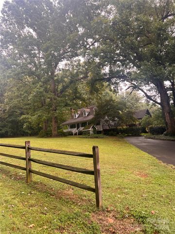 $795,000 | 1409 Trinity Church Road | Buford Township - Union County