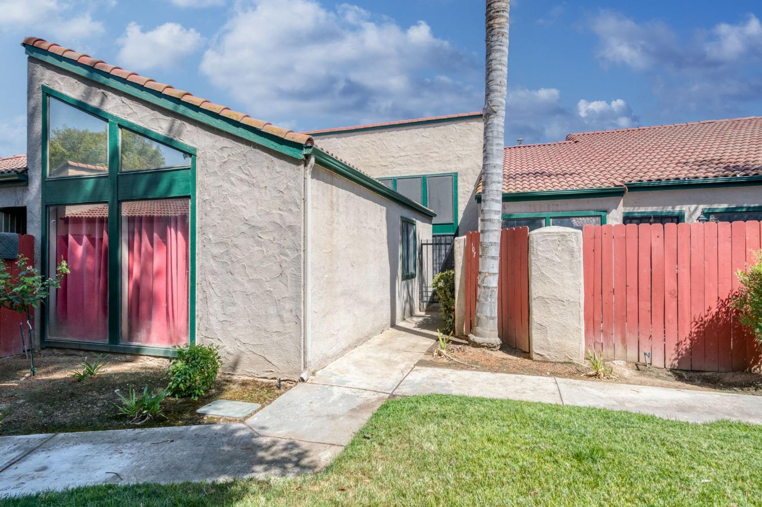 a front view of house with yard