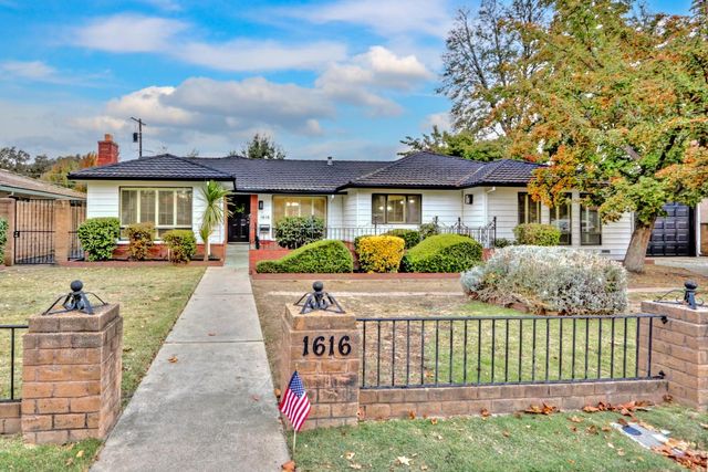 $679,000 | 1616 Park Boulevard | Old West Sacramento