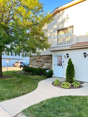 $2,200 | 341 Jefferson Court | Vernon Hills