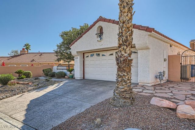 $484,900 | 8173 Sedona Sunset Drive | Sedona in the Pueblo at Summerlin