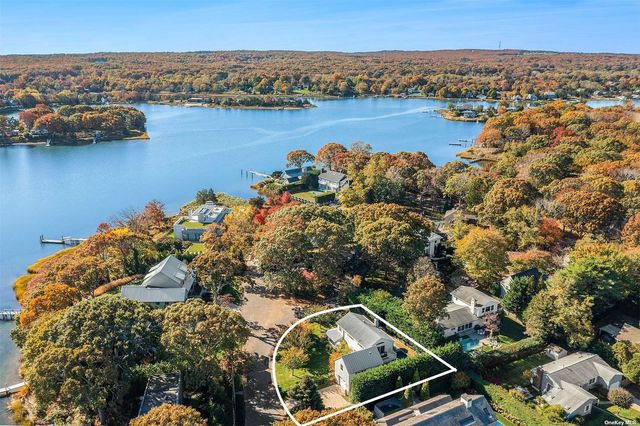 $4,925,000 | 21 Cove Road | Sag Harbor Village