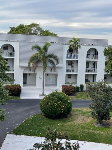 $459,999 | 775 Jeffery Street, Unit 5102 | Northeast Boca Raton