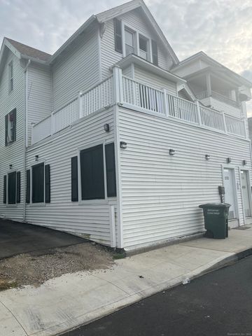 $1,800 | 2168 Seaview Avenue, Unit 2170 | Boston Ave-Mill Hill