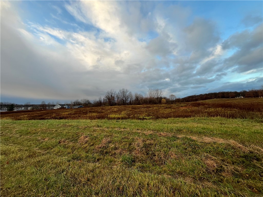 APPROVED BUILDING LOT IN BAY SHORE HEIGHTS!