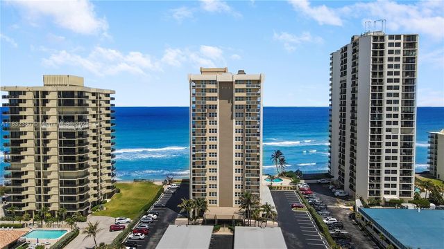 $739,900 | 5440 North Ocean Drive, Unit 607 | Singer Island