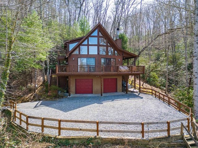 $445,000 | 696 Country Springs Lane | Notla Township - Cherokee County