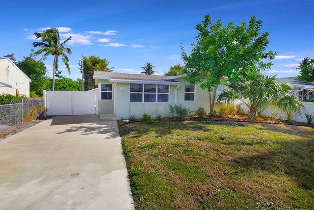 $434,900 | 1006 Southeast 3rd Street | Boynton Beach