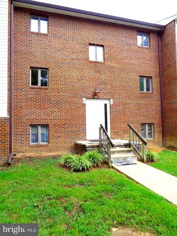 $1,300 | 22024 Gloucester Court, Unit A6 | Downtown Lexington Park