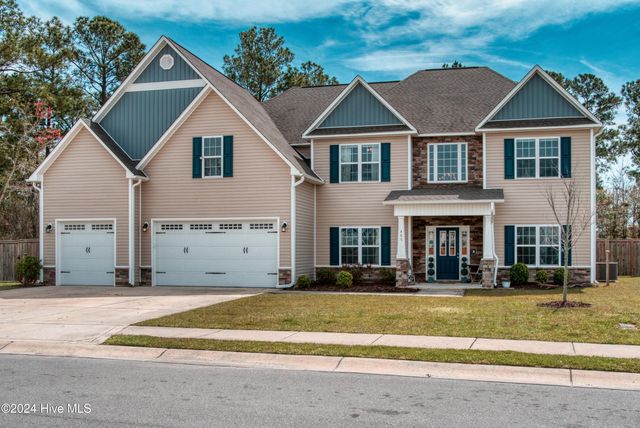 $559,750 | 405 Whistling Heron Way | Swansboro